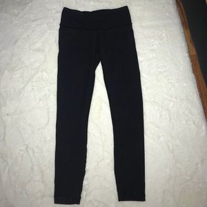 Lululemon black workout leggings